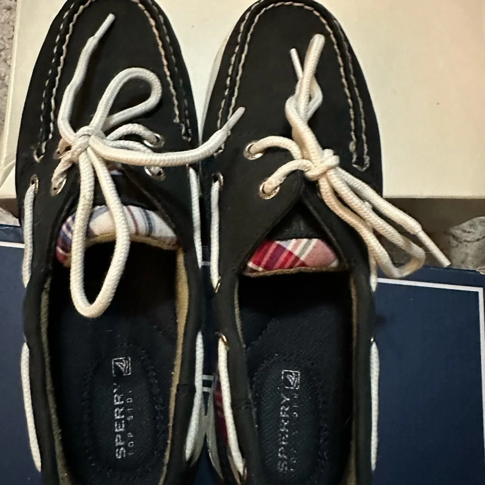 Sperry Top-Sider with Plaid Accents - Intrepid Navy / RWB Plaid Size 6 1/2 M - Picture 3 of 9